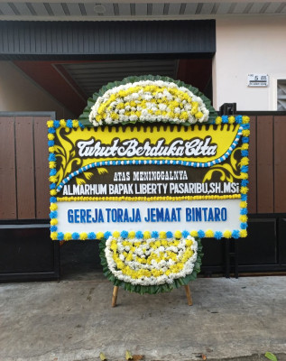 Papan Bunga Duka di Tidore Timur