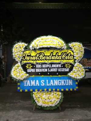 Papan Bunga Duka di Tidore Timur